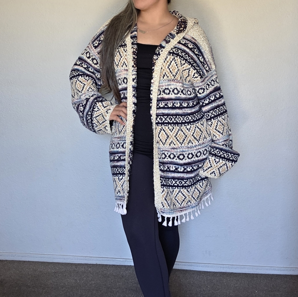 Adyson Parker Boho Knit Hooded Sweater Poncho Cardigan Cream Blue Gold, 2X - Picture 3 of 8